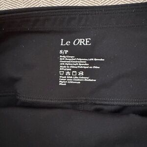 Le ORE Women's Black Leggings